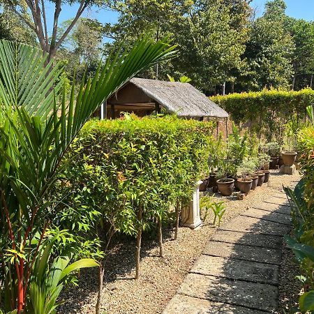 Hujung Kampung Resort Pantai Cenang  Exterior foto