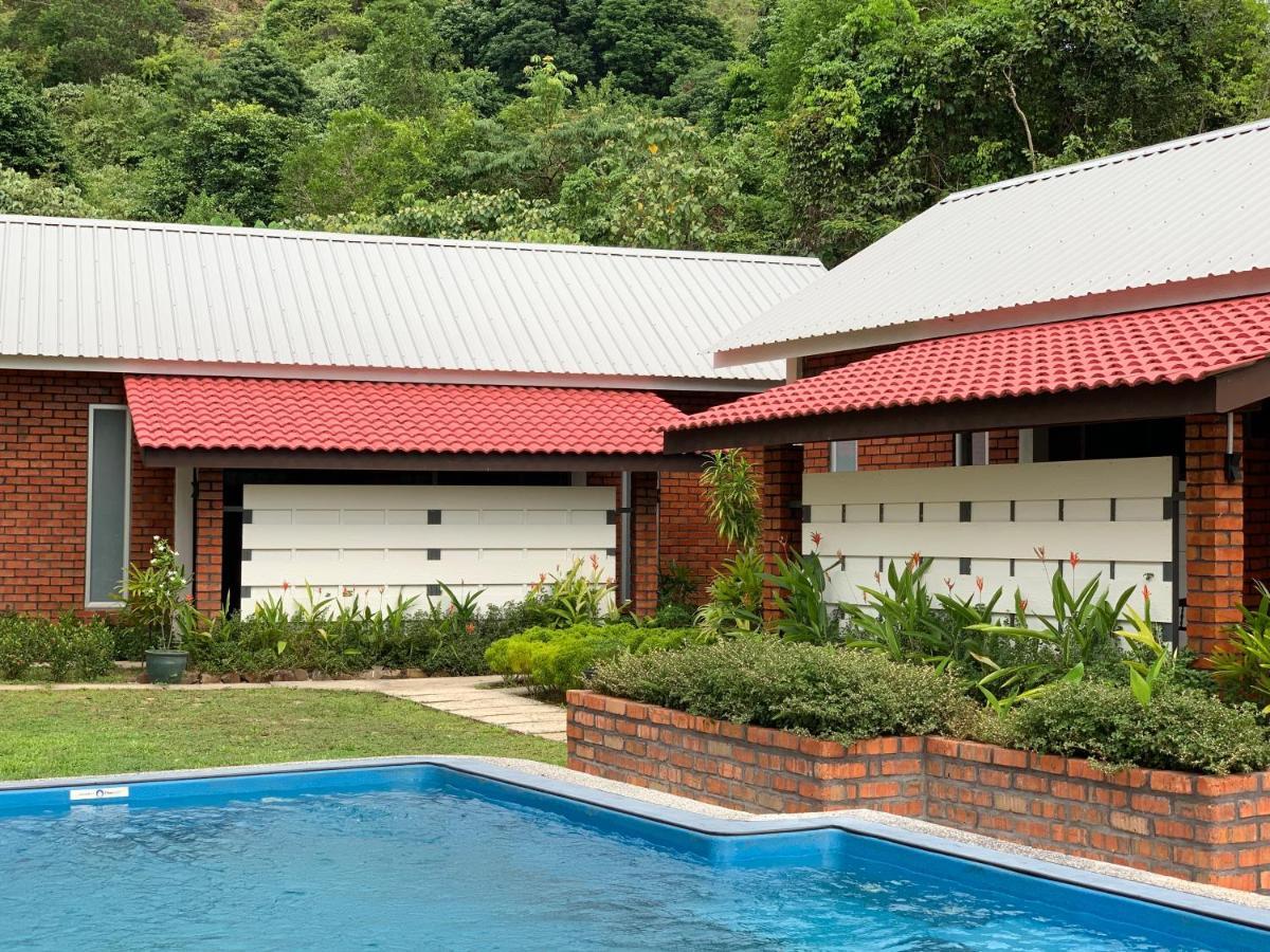 Hujung Kampung Resort Pantai Cenang  Exterior foto