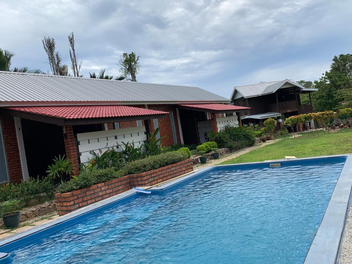 Hujung Kampung Resort Pantai Cenang  Exterior foto