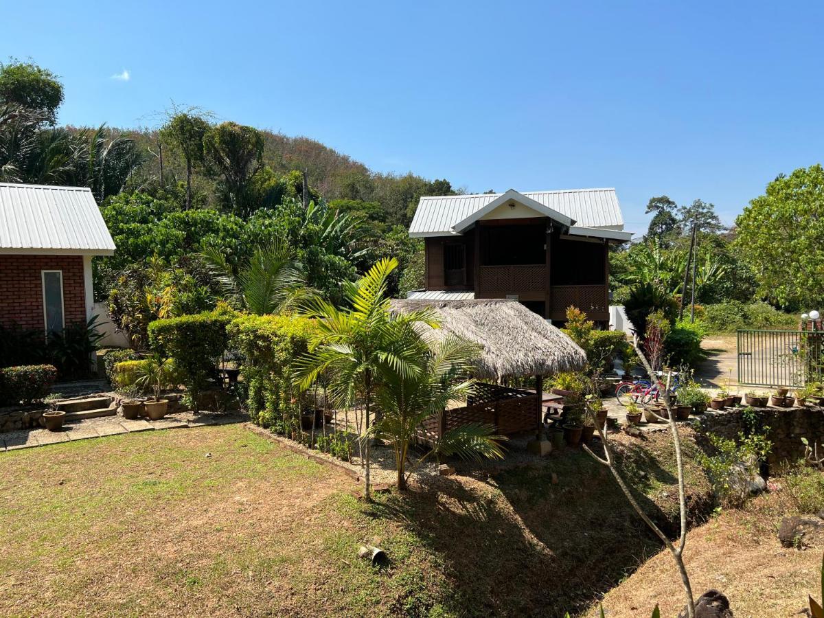 Hujung Kampung Resort Pantai Cenang  Exterior foto